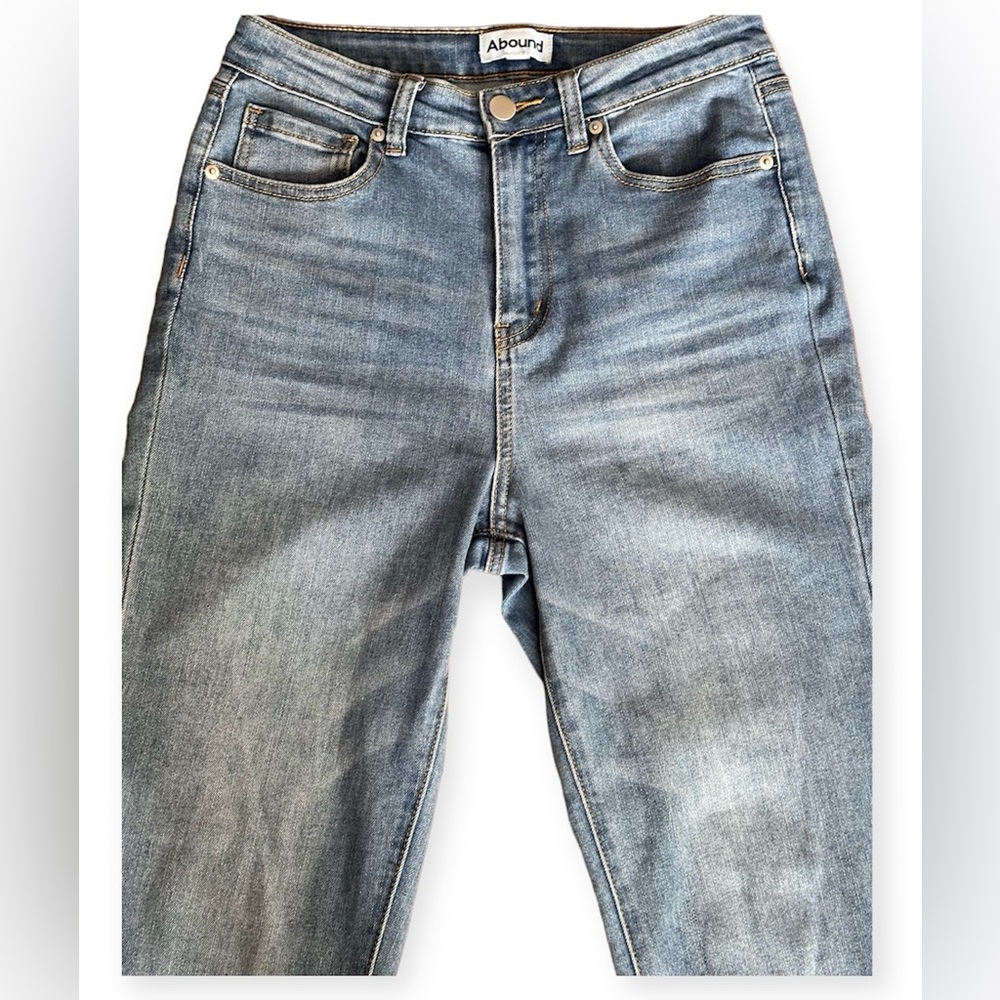 ABOUND Mom Jeans